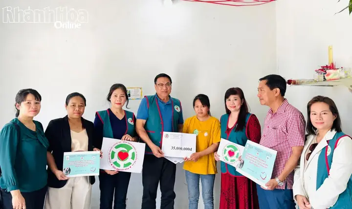 Khởi công “Ngôi nhà nhân ái” cho hộ nghèo xã Trung Khánh Vĩnh – ảnh 3