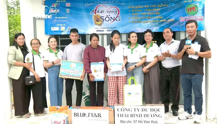 Trao 246 triệu đồng cho gia đình em Nguyễn Thị Bích Nhi, xã Bắc Khánh Vĩnh – ảnh 3